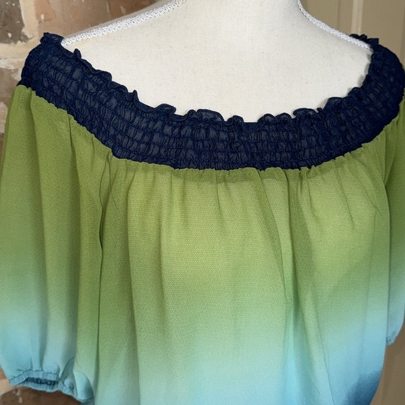 Smocked Trim Ombré Off Shoulder Top Gradient Green Blue Ruffled 3/4 Sleeve Sz M - Picture 2 of 9